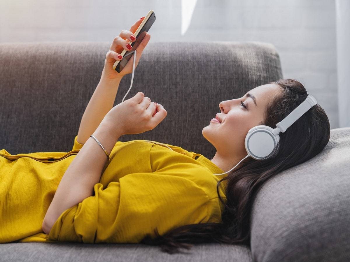 Awali Hari dengan Lagu Ceria untuk Suasana Segar